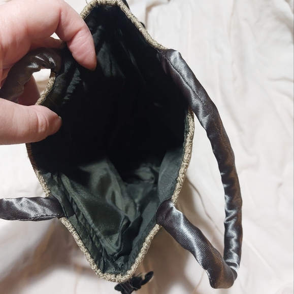 Vintage Chinese Silk Embroidered Bag - Picture 9 of 9